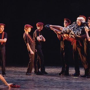 Güzel Sanatlar Fakülteleri ve Konservatuvarların Tiyatro Bölümüne Hazırlık 8 stacks image FFC5465